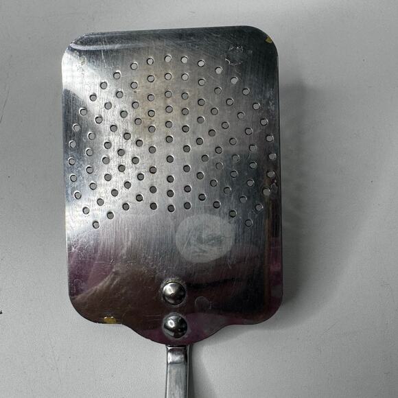 Vintage Kitch N Krom S
Spatula Turner Wood Handle USA Flipper Turner Holes - Picture 4 of 6